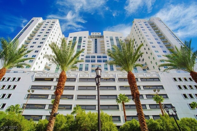 Primary Photo - 150 Las Vegas Blvd N