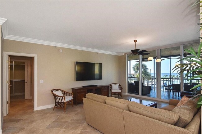 Building Photo - 3313 Sunset Key Cir
