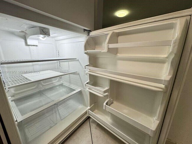 Building Photo - 6195 W 18th Ave