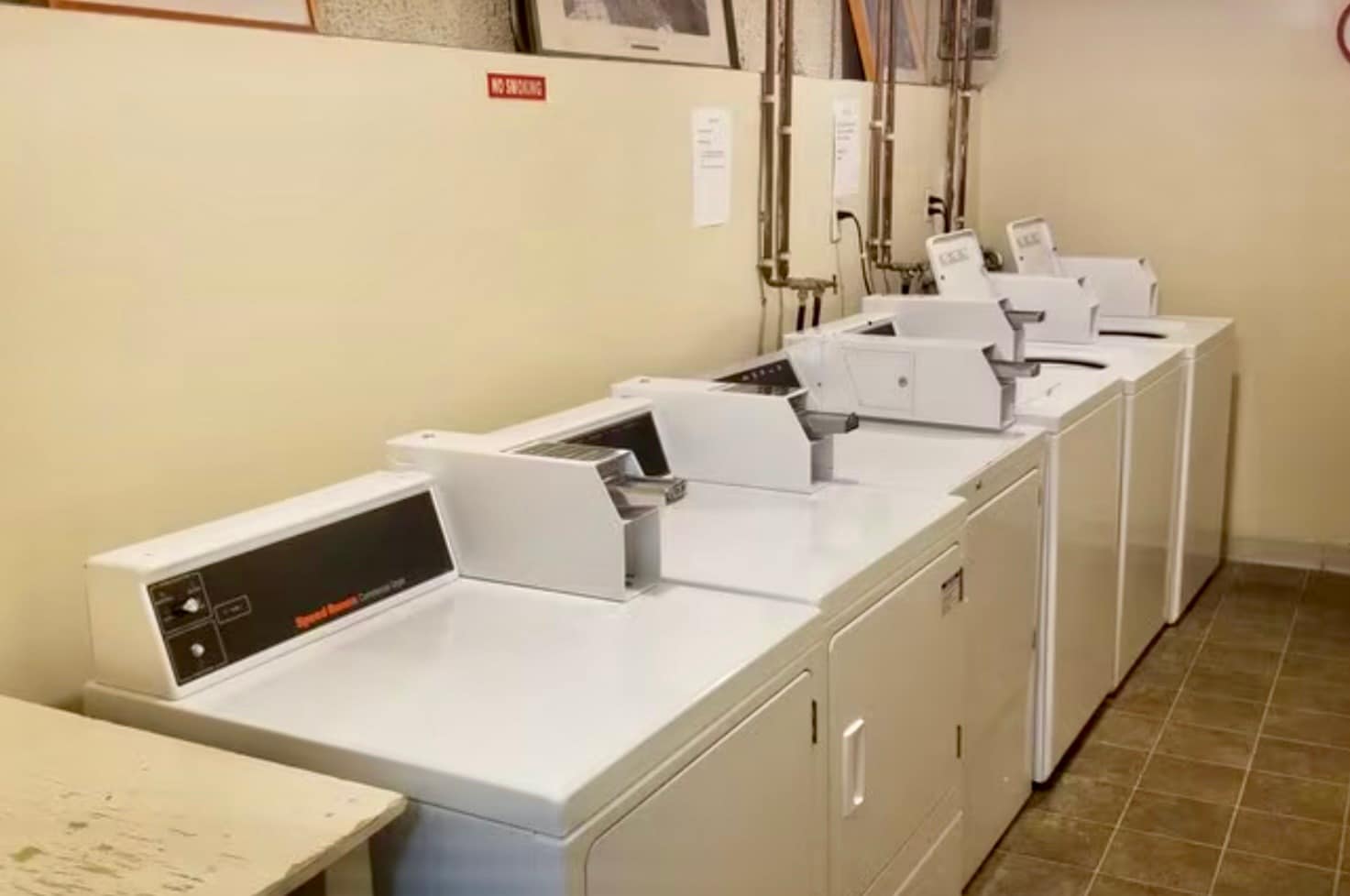 Building Photo - 3117 Bagley Ave