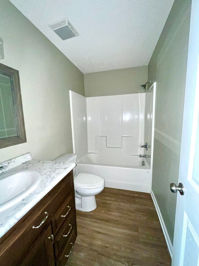 Building Photo - 2562 Tuscan Way