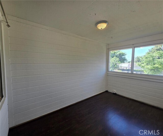 Building Photo - 1614 S Campus Ave