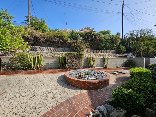 Building Photo - 3154 Jolley Dr