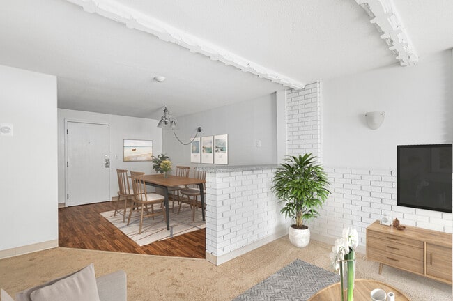 Primary Photo - Northgate Apartments