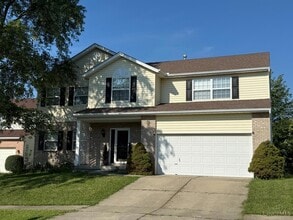 Building Photo - 6015 Hidden Oaks Ct