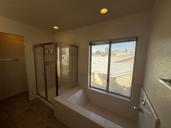 Building Photo - 7007 Sutherland Way