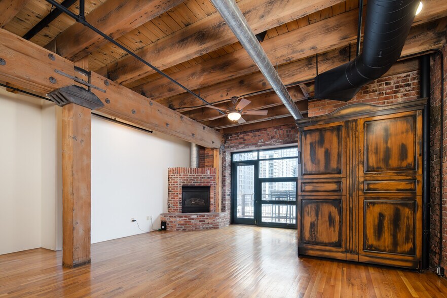 Building Photo - 1801 Wynkoop St