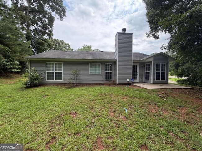 Building Photo - 211 Ravenwood Ct