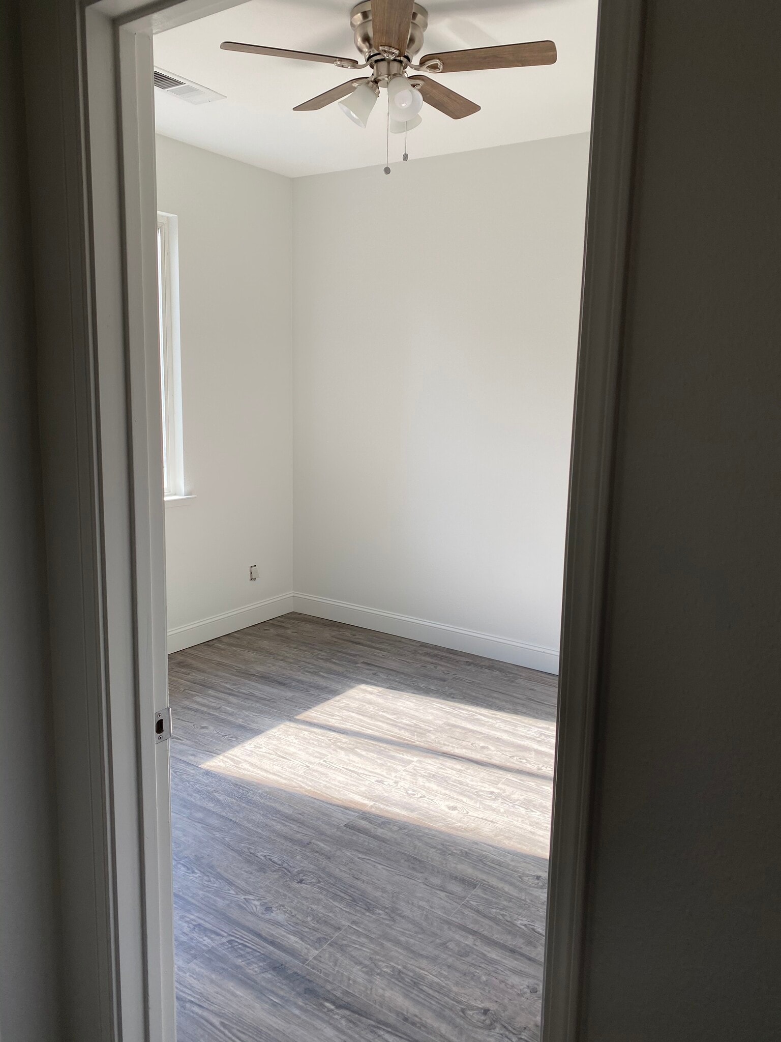 1 of 4 bedrooms; front room, entry view - 1134 Pine Ct