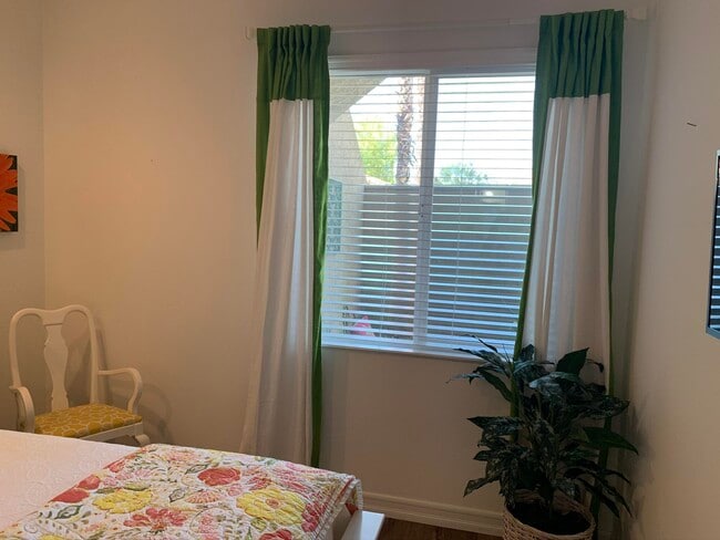 Building Photo - 55578 Southern Hill