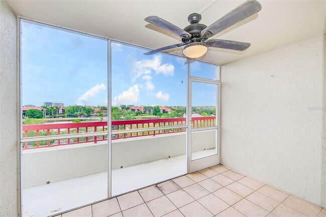 Building Photo - 2333 Feather Sound Dr