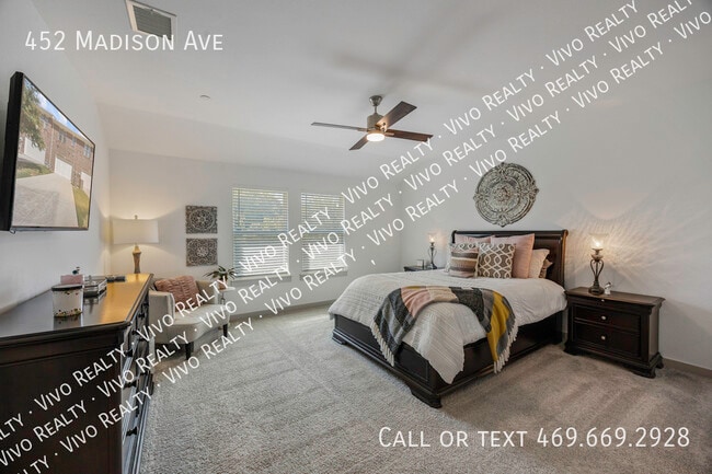 Building Photo - 452 Madison Ave