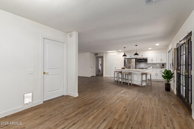 Building Photo - 9339 W Spanish Moss Ln