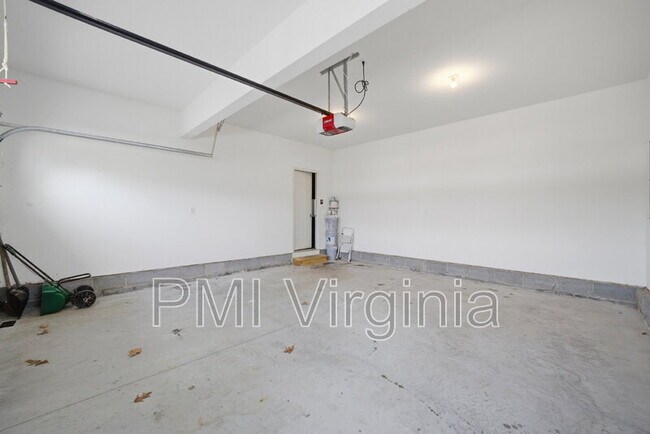 Building Photo - 1133 Madison Lynn Wy