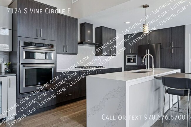 Building Photo - 7174 S Vine Cir E