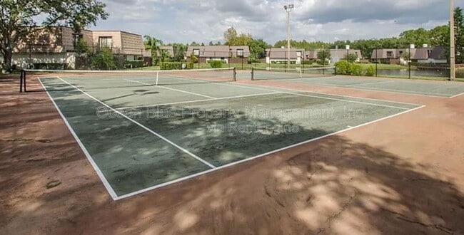 Building Photo - 15436 E Pond Woods Dr