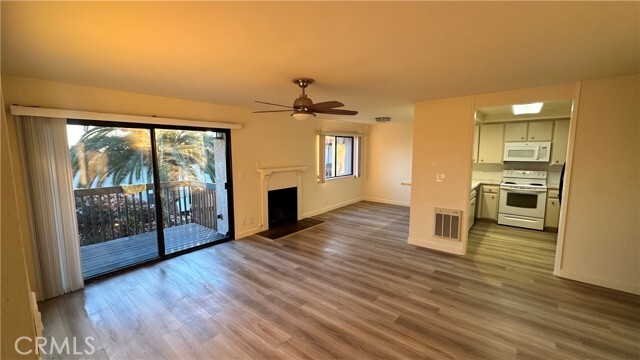 Building Photo - 315 Acebo Ln