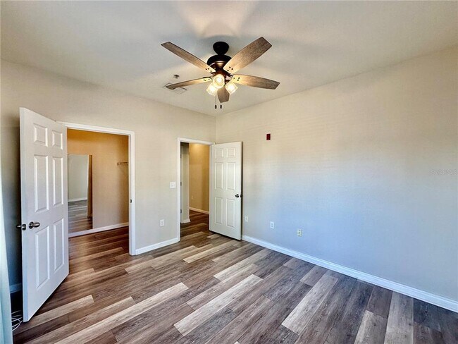 Building Photo - 4802 51st St W