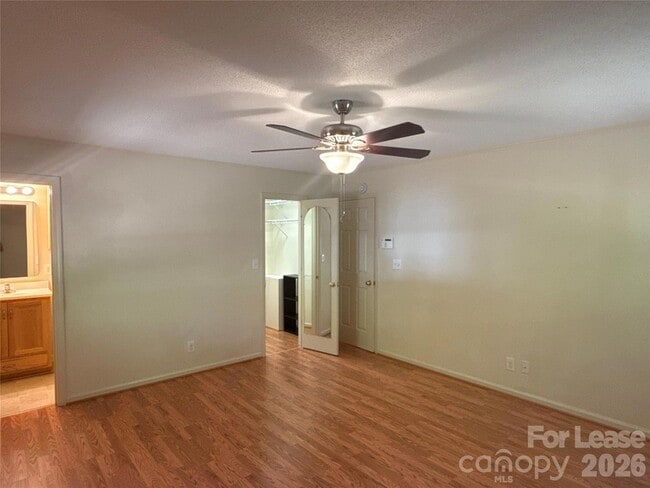 Building Photo - 1131 Kendrick Rd