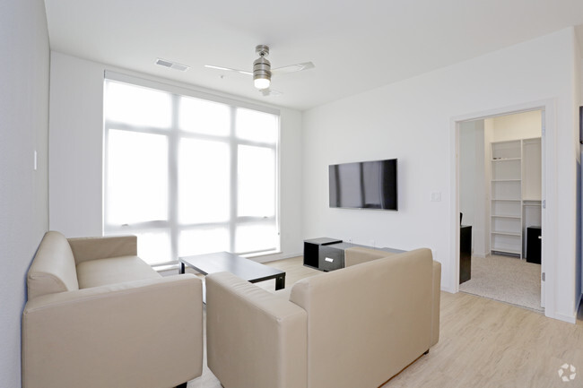 Interior Photo - Healey Place Apartments