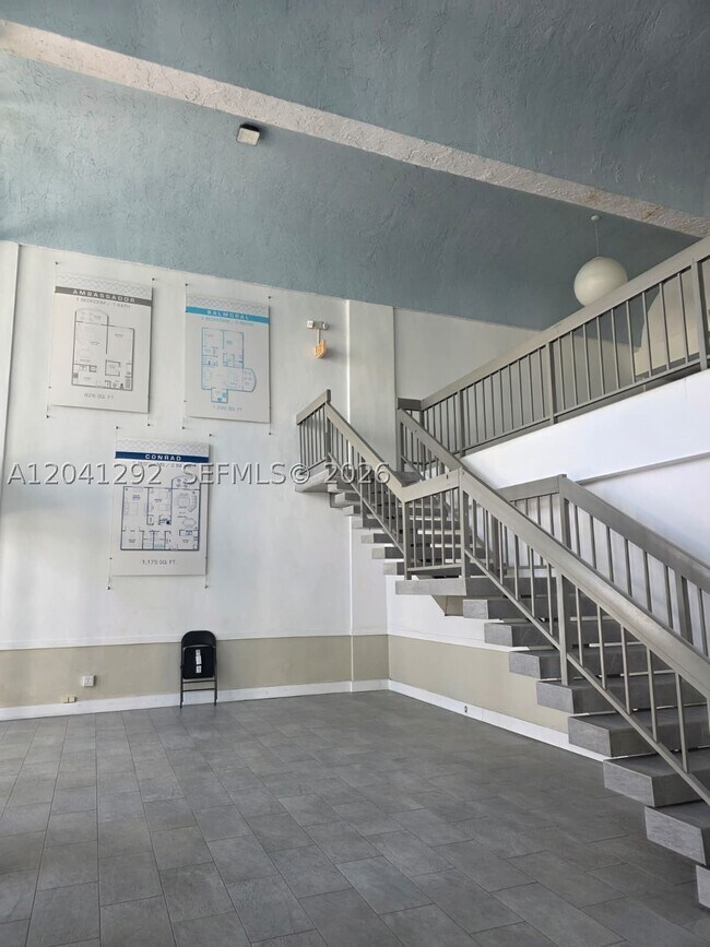 Building Photo - 496 NW 165th St