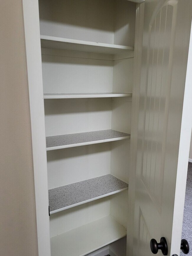 Building Photo - COLTON3607-3617