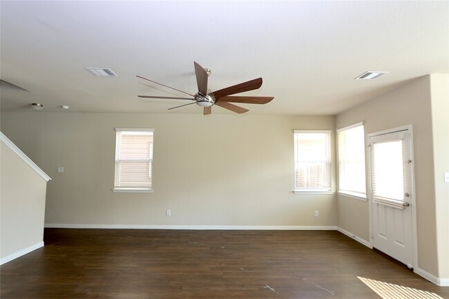 Building Photo - 24527 Lorenzo Glaze Trail