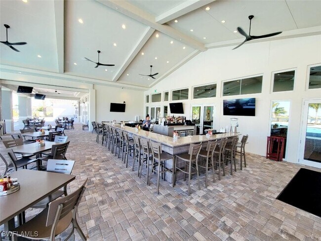 Building Photo - 14231 Pine Lodge Ln
