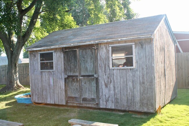 Building Photo - 4705 Nuttfield Ln