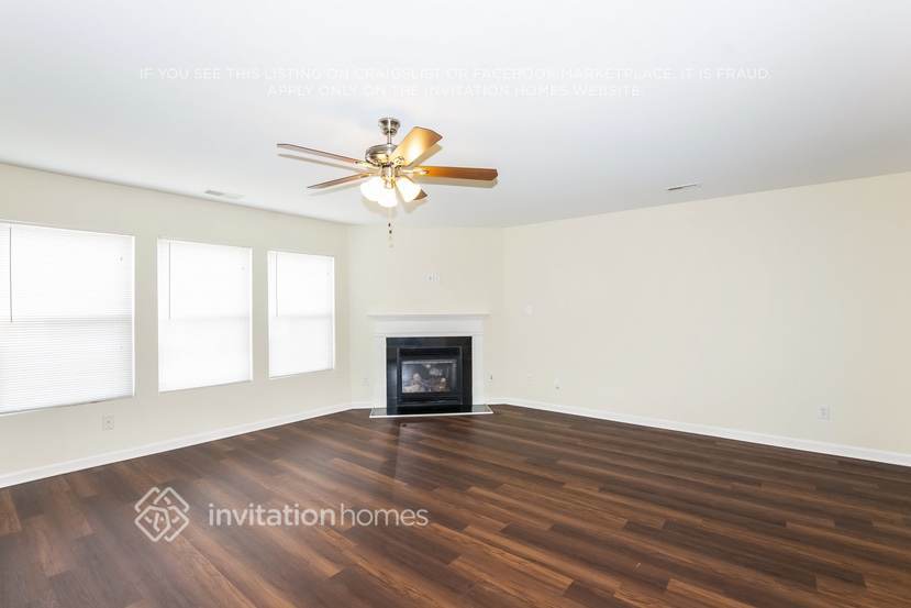 Building Photo - 1536 April Knoll Ct