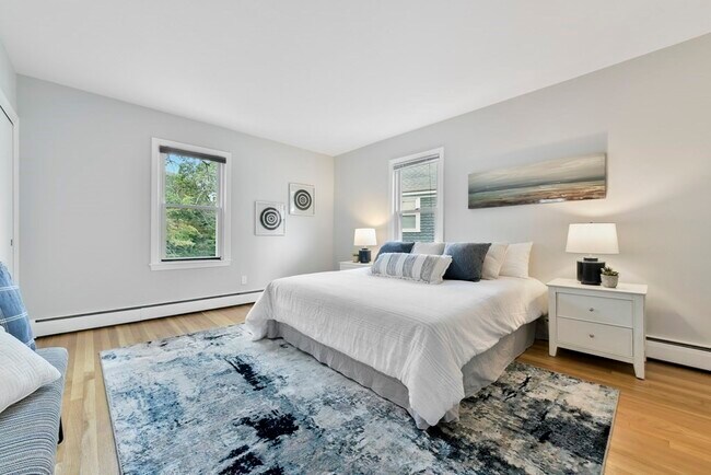 Building Photo - 30 Lowell St