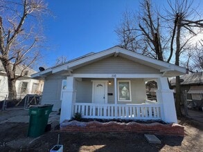 Building Photo - 110 SE 32nd St