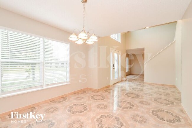 Building Photo - 5074 Oak Tours Dr