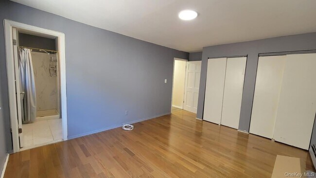 Building Photo - 6201 Spencer Terrace