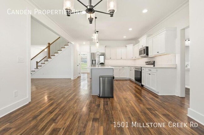 Building Photo - 1501 Millstone Creek Rd