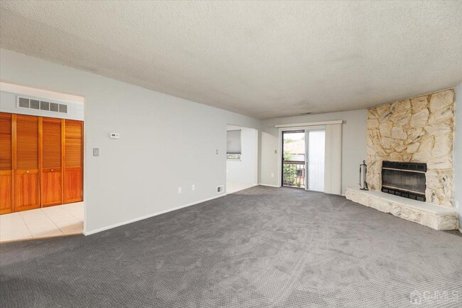 Building Photo - 1308 Edison Glen Terrace