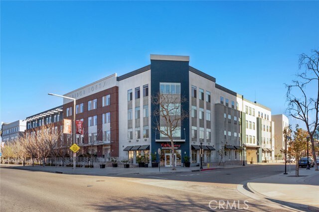 Building Photo - 435 W Center Street Promenade