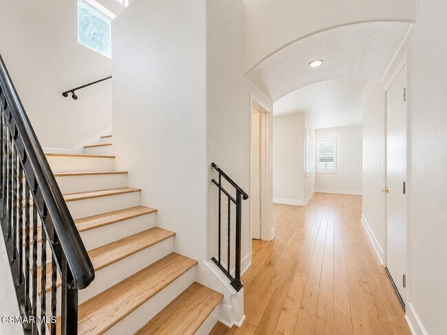Building Photo - 30810 Ferrara Ct