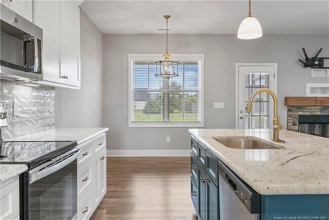 Building Photo - 110 Thunder Vly Ct