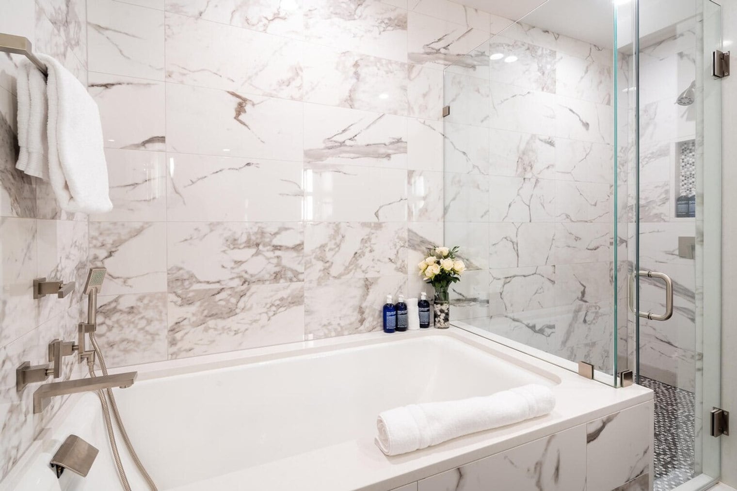 Building Photo - 66 Mountain Loop Rd