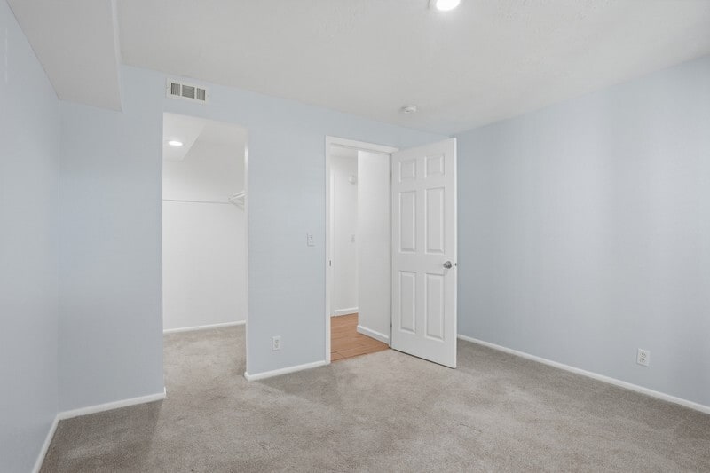 Building Photo - 4616 S Quail Vis Cv