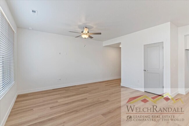 Building Photo - Brand New Townhome for Rent in West Haven