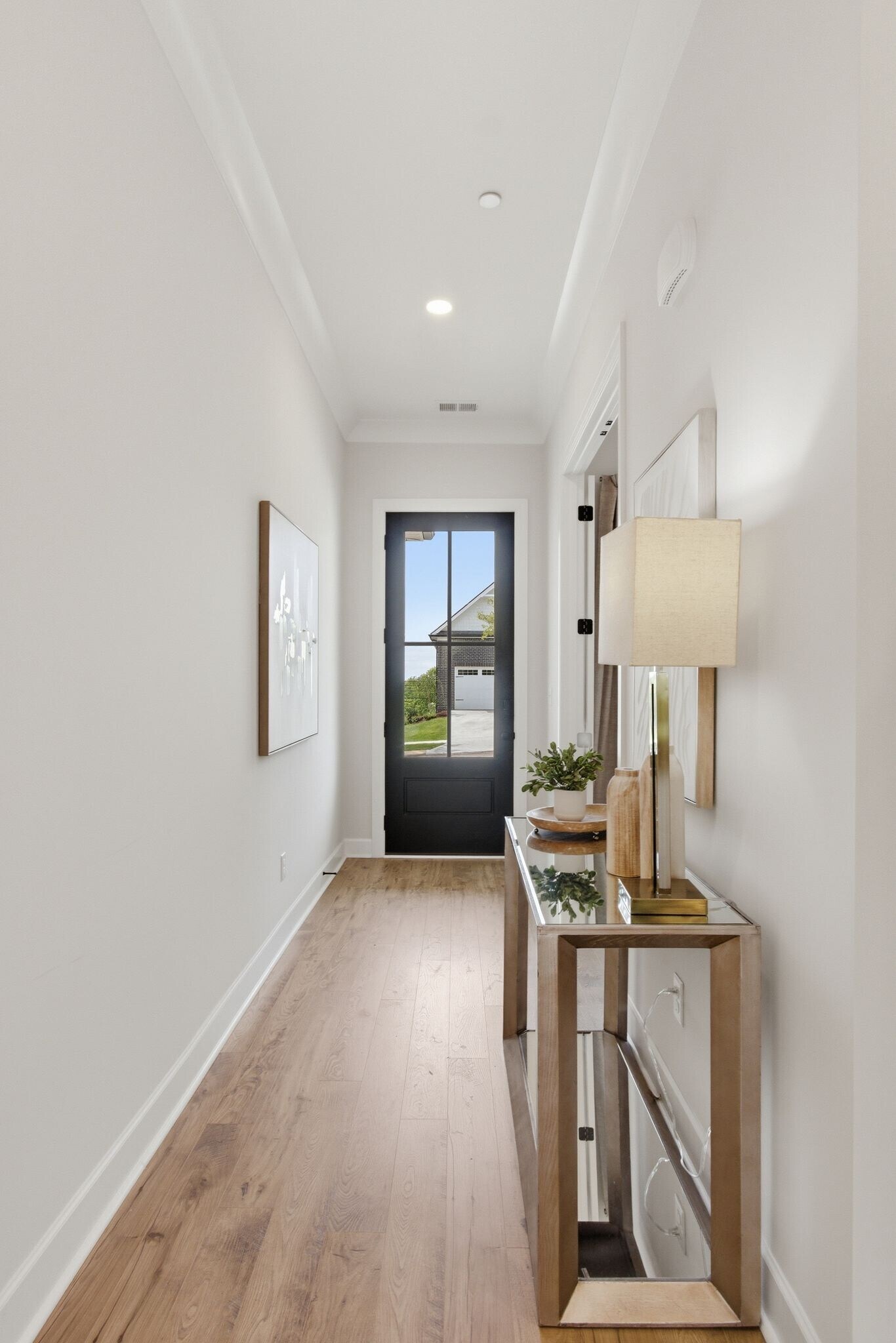 Building Photo - 308 Buckwood Ave