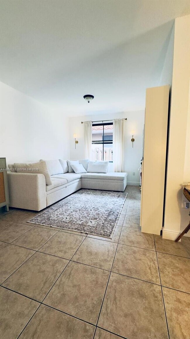 Building Photo - 10131 NW 10th St