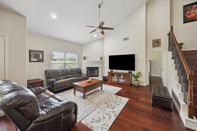 Building Photo - 5526 Wild Milberry Dr