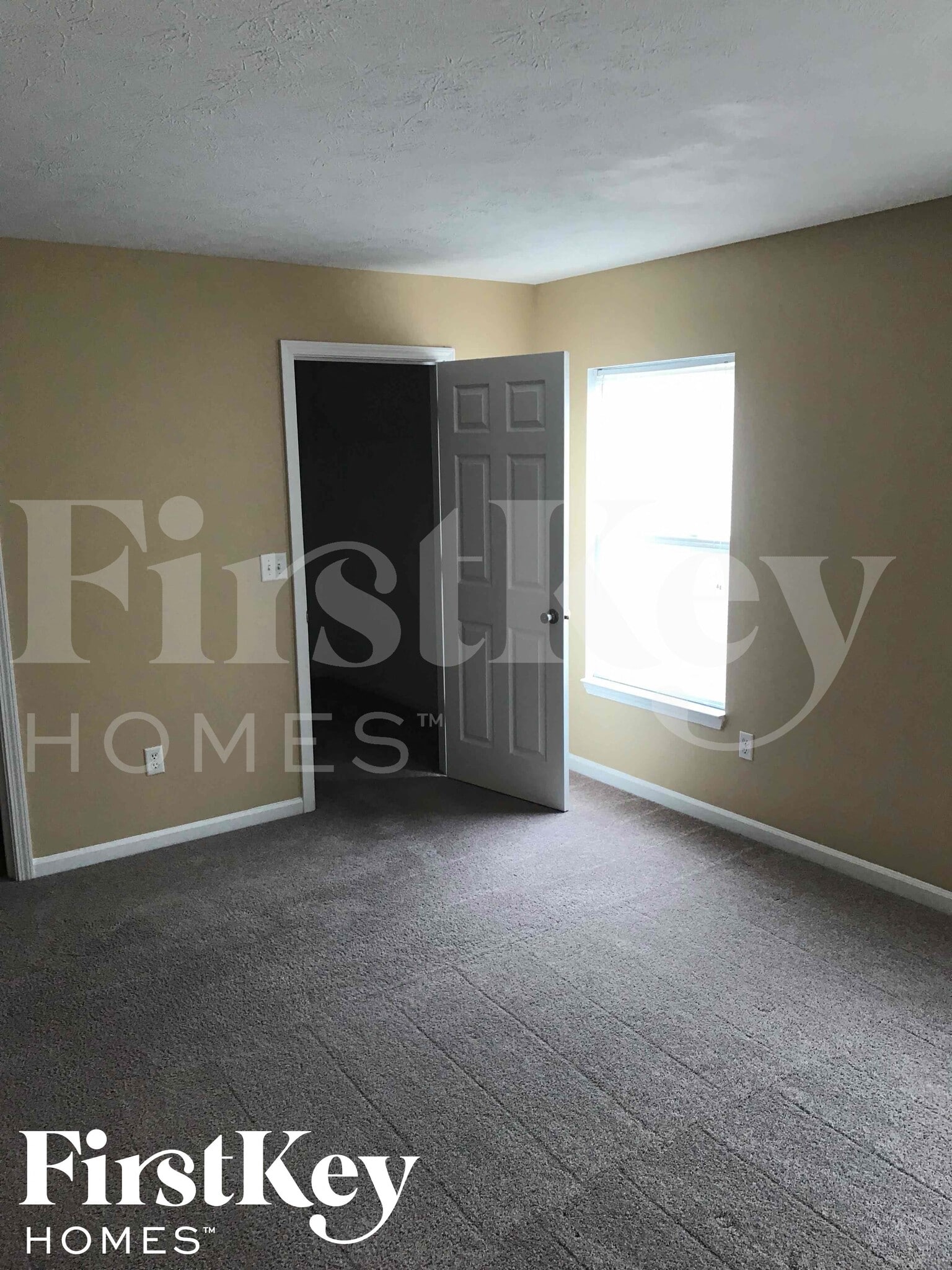 Building Photo - 12663 Pinetop Way