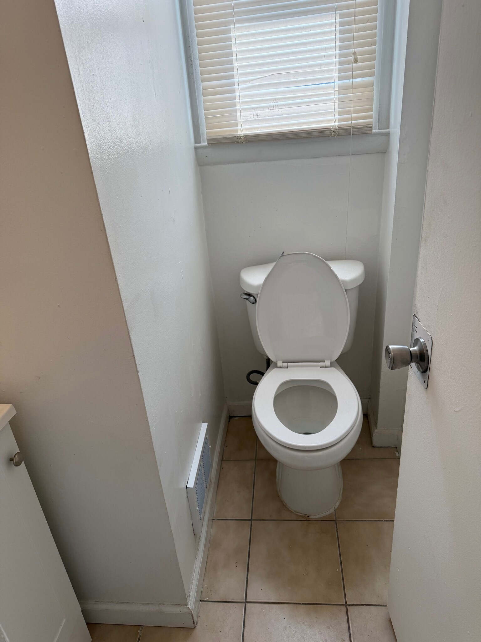 Power Room 1st Floor - 828 Maury Ave