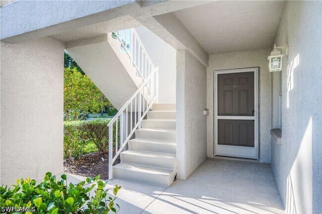 Building Photo - 1330 Derbyshire Ct