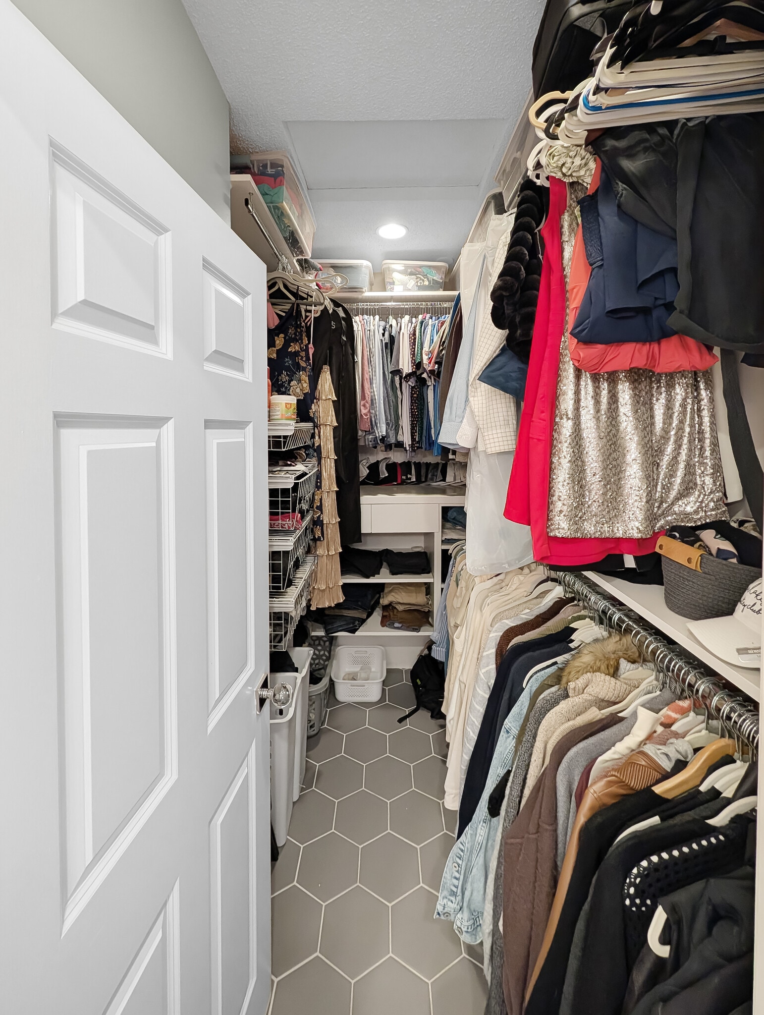 Building Photo - 29 4th Ave N