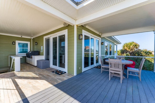 Building Photo - 7530 A1A S